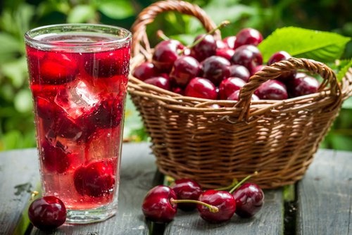 A cereja é uma das frutas para aliviar os sintomas da gastrite