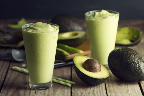 Vitamina de abacate para perder peso