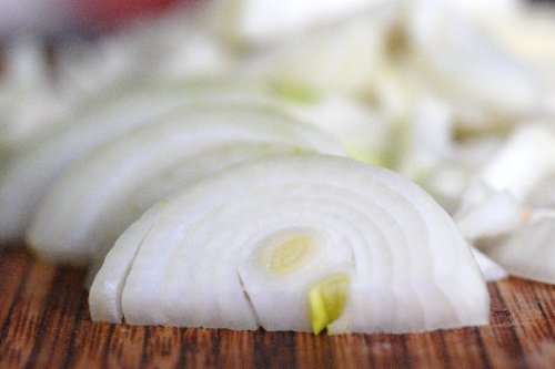 Cebola para tirar cicatrizes da pele