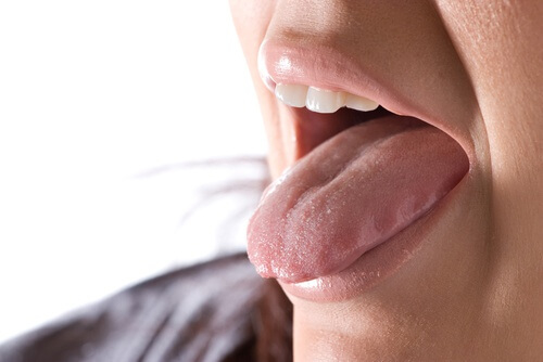 A saliva e a boca seca