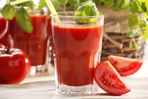 Suco de tomate para combater o estresse