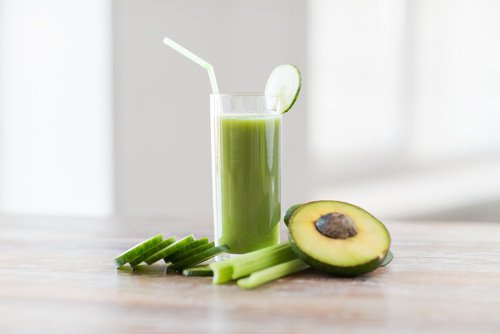 Suco-verde-de-abacate