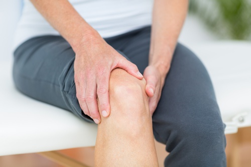 Tratar a dor articular com cúrcuma e gengibre Tratar a dor articular com cúrcuma e gengibre