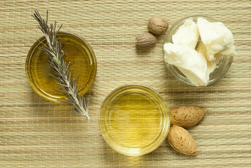 Creme nutritivo feito com manteiga de Karité e azeite de oliva