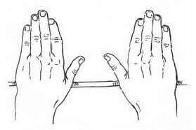 Dedos de uma mão dolorida