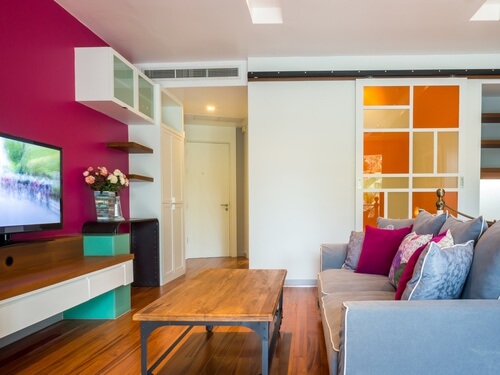 Decorar o lar com cores alegres para superar o luto