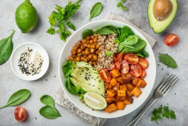 6 alimentos que combatem a gordura no fígado