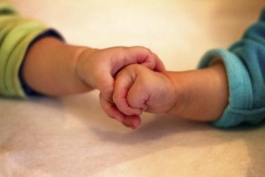 Nascem na Espanha as primeiras meninas livres do gene do câncer de mama hereditário