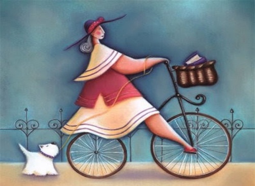 Mulher que se ama andando de bicicleta