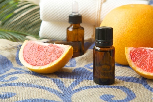 Extrato de semente de toranja para remover o mofo das paredes
