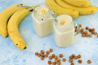 Deliciosa vitamina de banana que ajuda a perder gordura abdominal