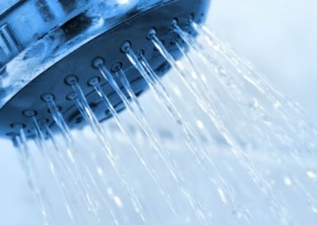 11 benefícios incríveis que obtemos ao tomar banho de água fria