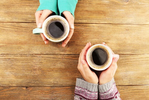 cafe-sorrisos-e-bons-amigos-ha-algo-melhor