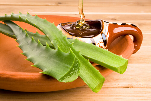 Como conversar o gel de aloe vera com mel