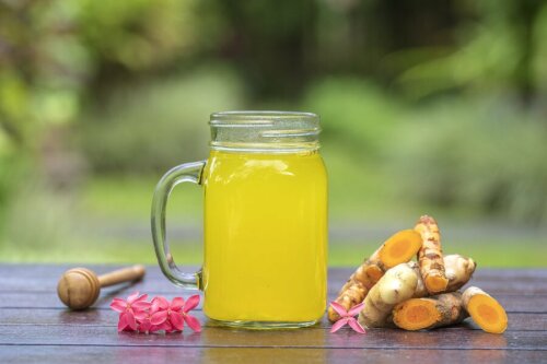 Chás para desintoxicar e reduzir a inflamação