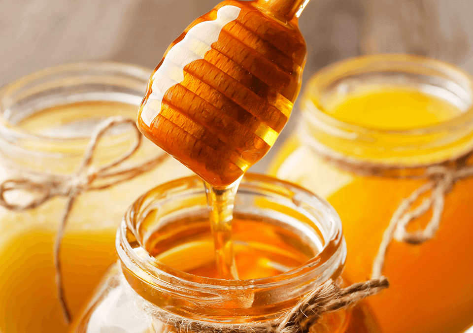 Uma colher de mel antes de deitar irá ajudá-lo a dormir
