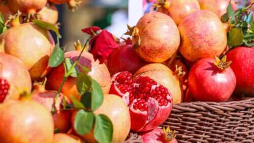 8 incríveis benefícios da romã para a saúde
