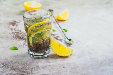 Suco de limão e sementes de chia para o colesterol