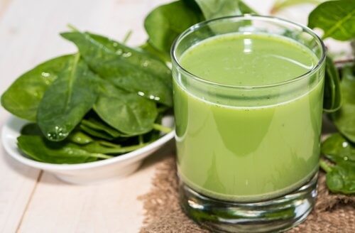 Benefícios dos sucos verdes desintoxicantes Benefícios dos sucos verdes desintoxicantes