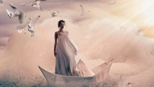 mulher-sobre-um-barco