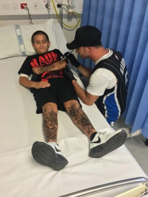 Tatuador em um hospital