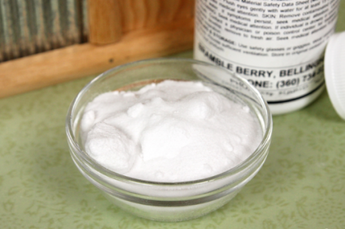 Veneno com bórax para matar baratas