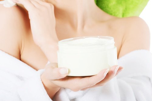 Creme para cicatrizes e cortes