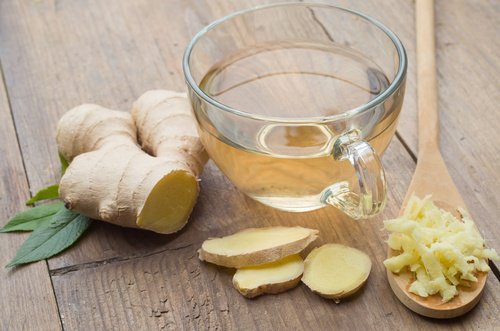 Infusão de gengibre e aloe vera: uma bebida natural muito poderosa