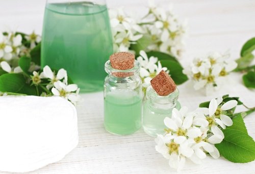 Use-tônico-hidratante-remover-maquiagem