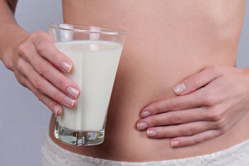 Sinais de intolerância à lactose na barriga