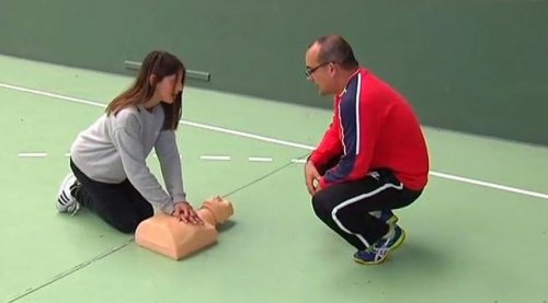 Menina com professor