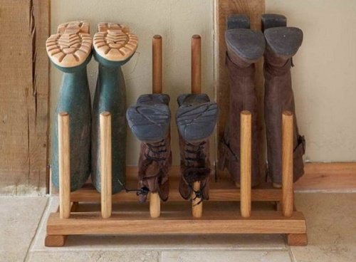 Suporte de madeira para sapatos