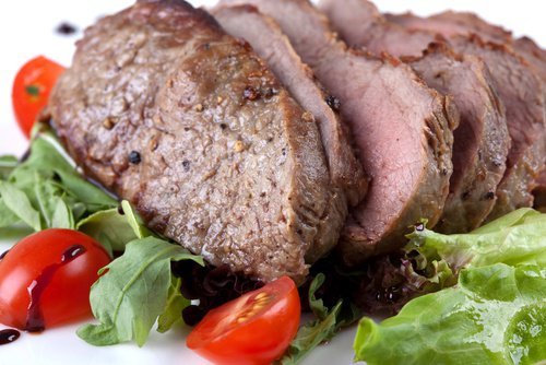 carne para evitar o cansaço e a dor de cabeça