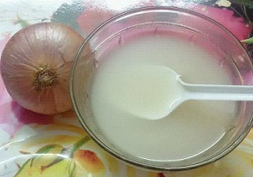 Elimine calos dos pés com este remédio de cebola e vinagre branco