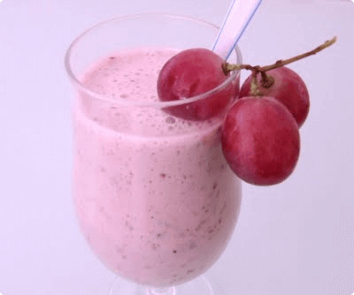 vitamina-de-uvas-vermelhas