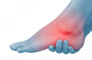 6 remédios naturais para tornozelos e pés inchados