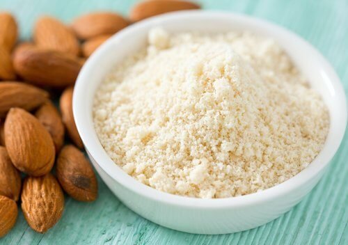 farinha-de-amendoas-para-a-pele