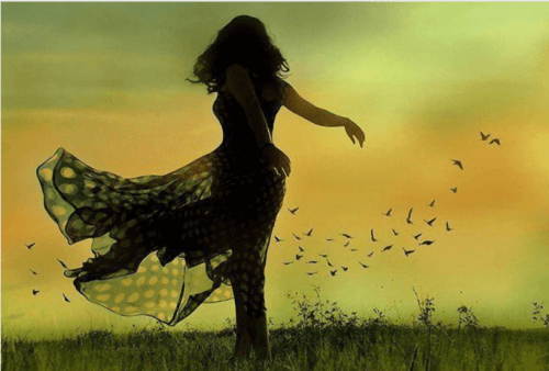 mulher_dancando_campo_passaros