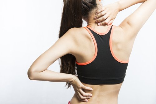 7 movimentos simples para aliviar as dores musculares intensas