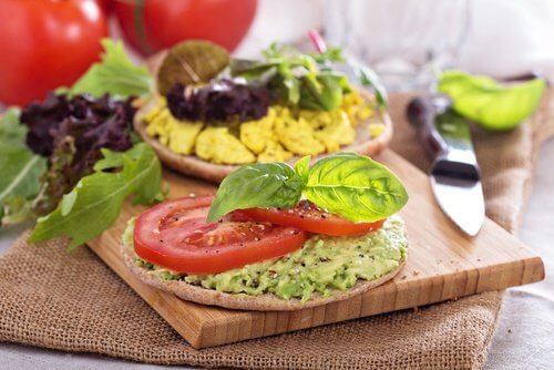 7 alimentos que contêm calorias negativas