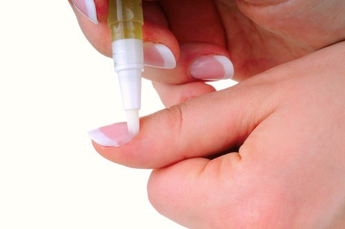 Óleo de amêndoas para as unhas