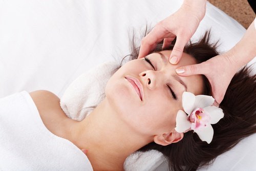 Massagens aliviam dores de cabeça