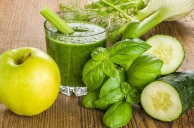 7 vitaminas com maçã verde para começar bem o dia