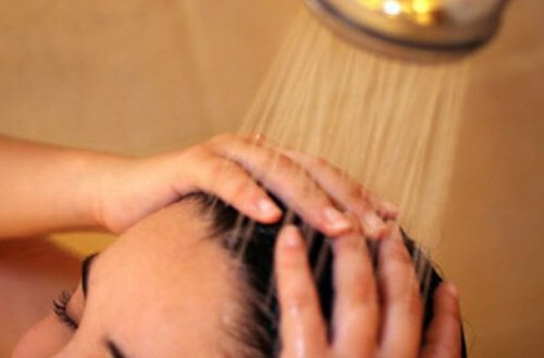 Os 8 melhores truques de beleza para a pele e cabelo Os 8 melhores truques de beleza para a pele e cabelo