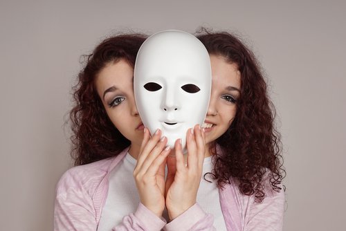 A felicidade pode ser uma máscara da depressão