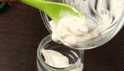 Creme caseiro para joelhos e cotovelos