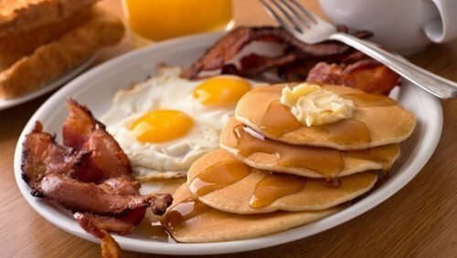 5 alimentos que devemos evitar no café da manhã