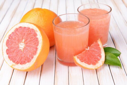 Suco de toranja para desintoxicar o fígado