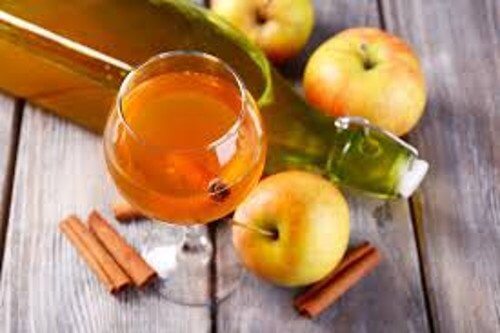 8 benefícios de consumir uma colher de sopa de vinagre de maçã por dia