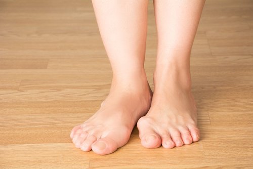 7 formas de aliviar a dor causada pelos joanetes